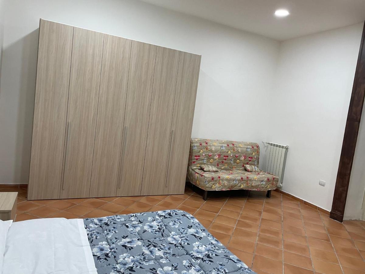 Casa Emilia 2 Apartment Napoli Exterior foto